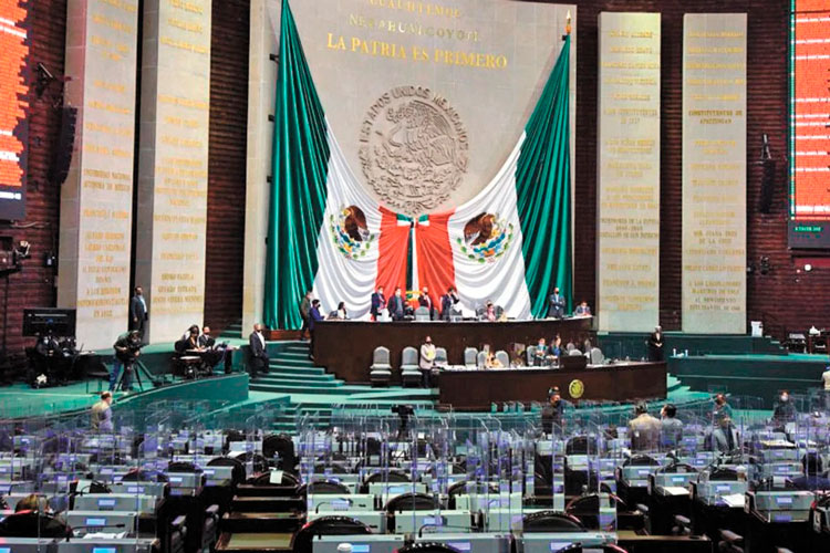 Diputados avalan cambios a Ley de Consulta Popular