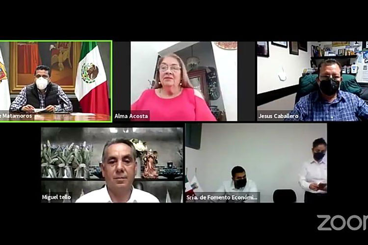 Ofertan 500 fuentes laborales en Primera Feria del Empleo