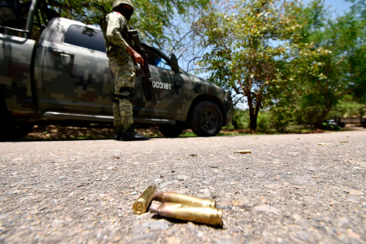 Omisiones, en investigación de Fiscalía General al Ejército