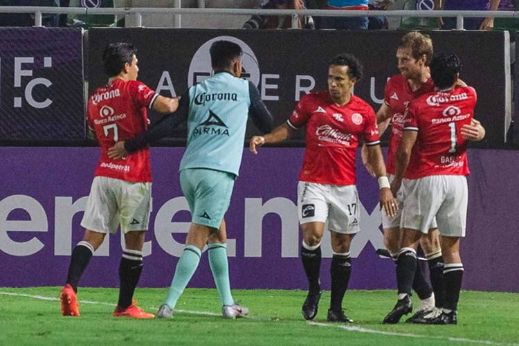 Mazatlán le pega a Pachuca