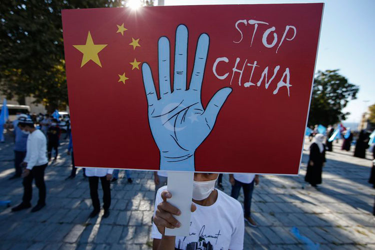 China tacha a Pompeo de “payaso” por acusación de genocidio
