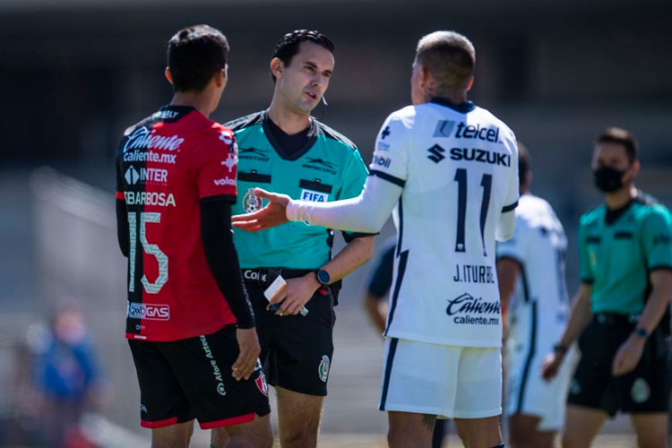 Doblete de Salah en victoria 3-1 de Liverpool ante West Ham