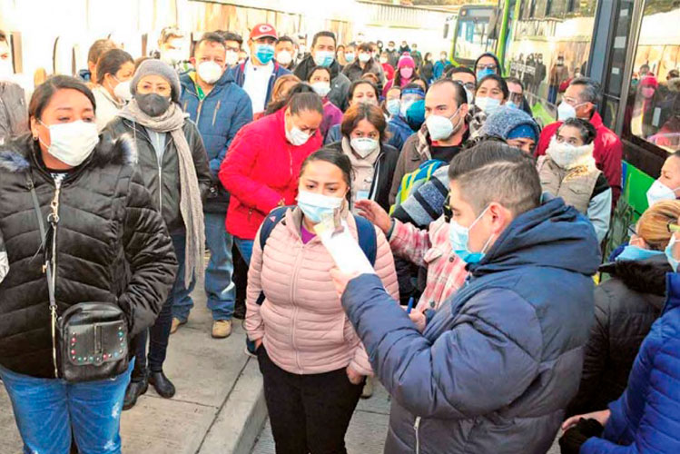 En 2021, vacunas en farmacias