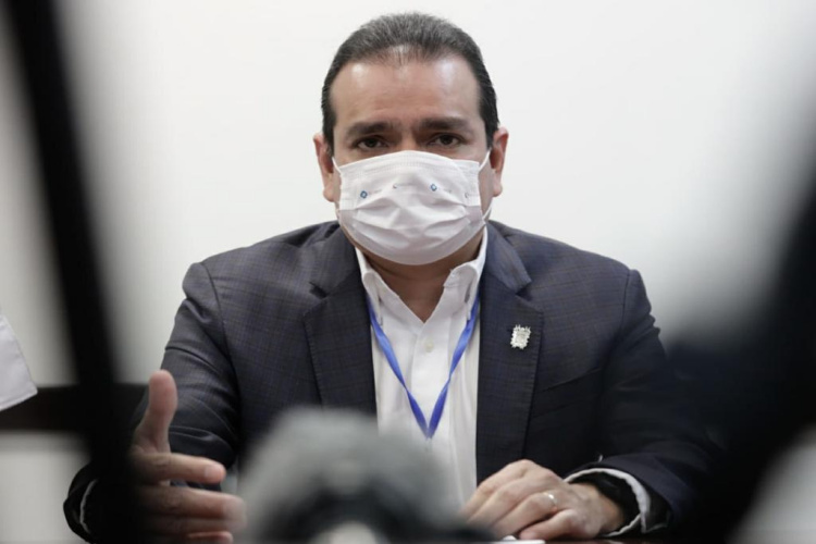 Moderniza Chucho Nader Espacios Deportivos y de Integración Social