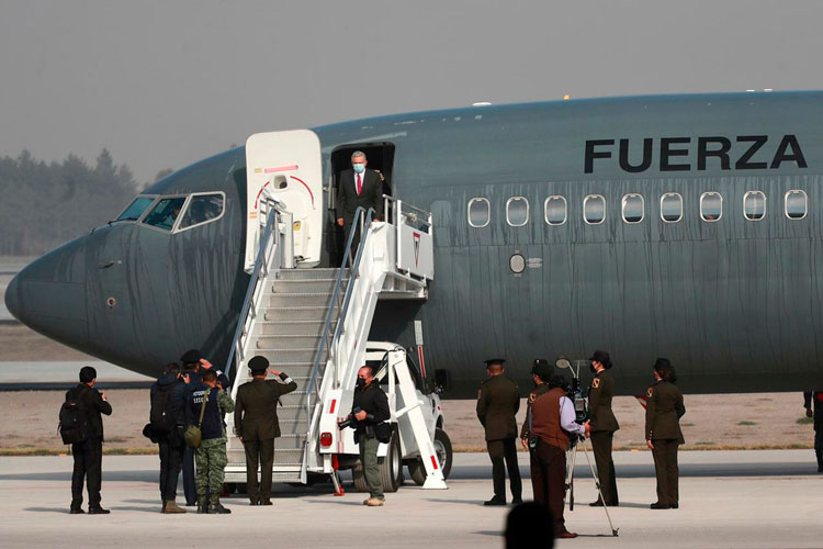 Inaugura AMLO primera pista de la base aérea del aeropuerto Felipe Ángeles