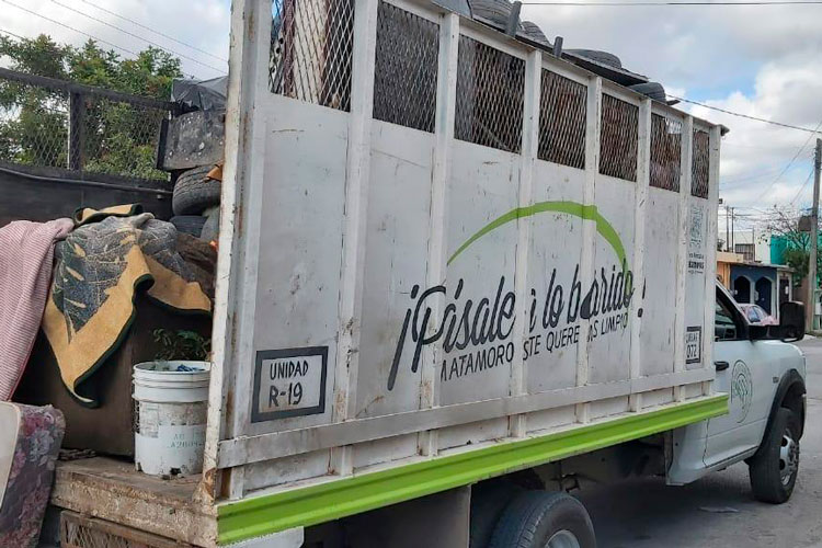 Continúa Gobierno de Matamoros con descacharrización en colonias populares