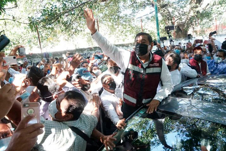 Mantiene EU restricciones para viajes no esenciales en frontera con México