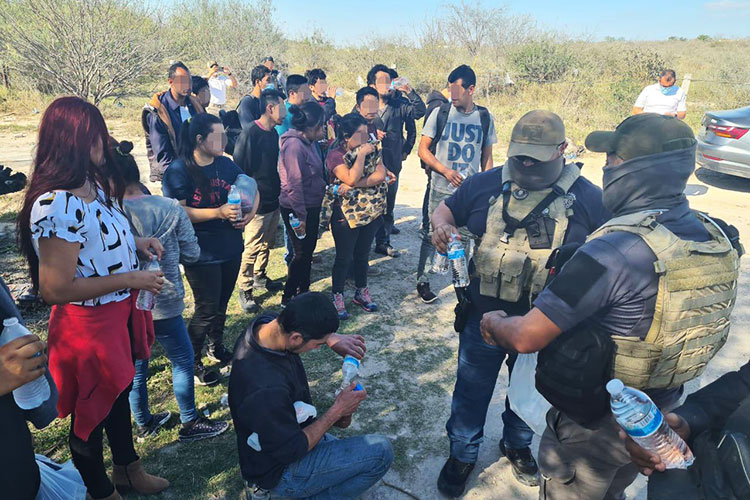 Piden auxilio 49 migrantes; “queremos regresar a casa”