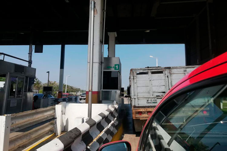 Rechazan nueva tarifa en caseta del Puente Tampico