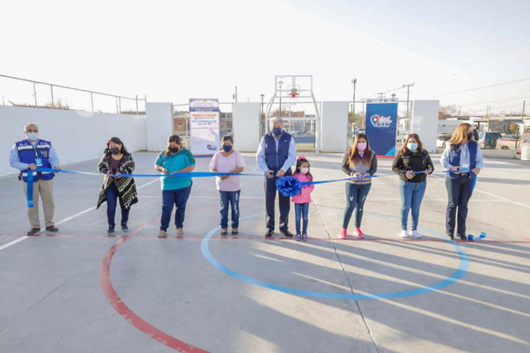Entrega Sanmiguel cancha polivalente a los habitantes de colonia El Progreso