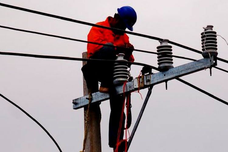 Suman 84 suspensiones definitivas contra reforma a Ley de la Industria Eléctrica