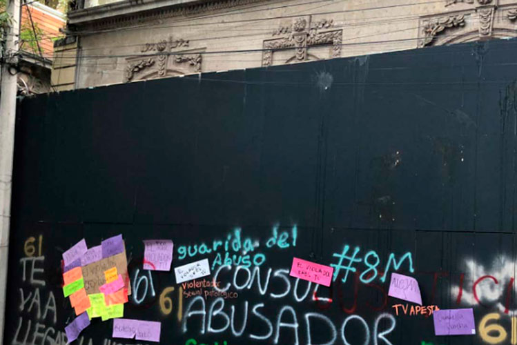 ‘En #8M no se felicita a mujeres”