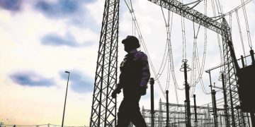 Exige Morena a CFE pagar daños por mal servicio