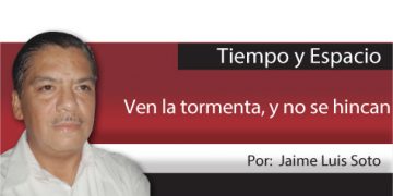 Una Tras Otra / Nada le embona a Edna Rivera