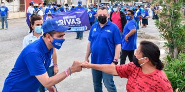 Quieren vecinos de Los Olivos a Rivas como su diputado
