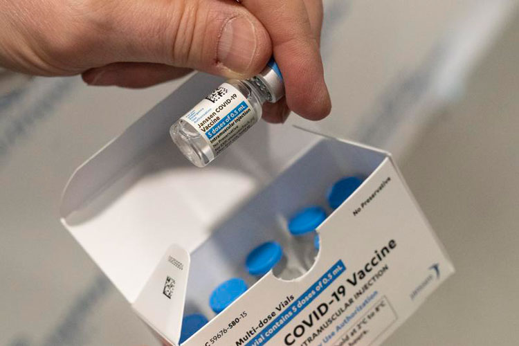Detecta Pfizer primeras vacunas falsas en México