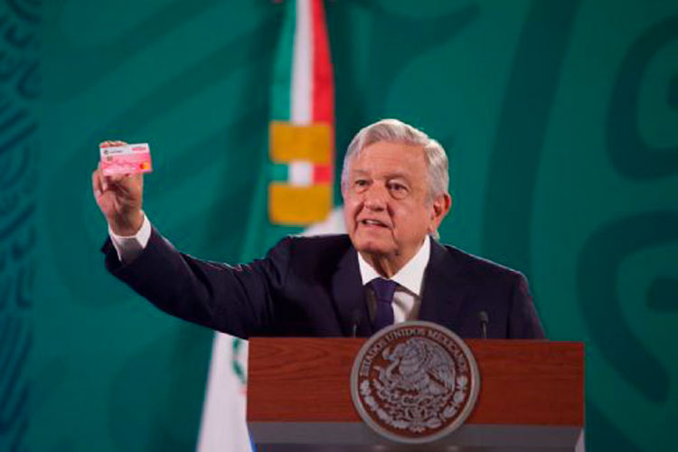 Reaparece Gobernador en Palacio; “Soy cauteloso por tiempo electoral”