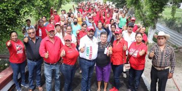 Suma apoyos Chuy Galván en Alfredo V. Bonfil