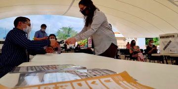 Crea INE en simulacro proceso de votación con sana distancia