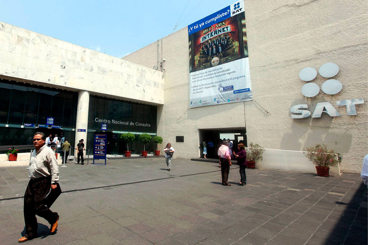 Buscan México y EU reapertura fronteriza; llega Mayorkas