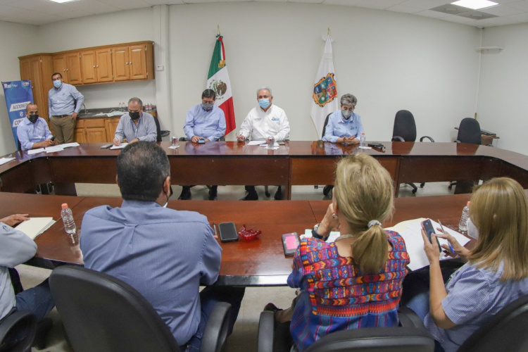 Agiliza Municipio recolección de ramas que dejó la tromba