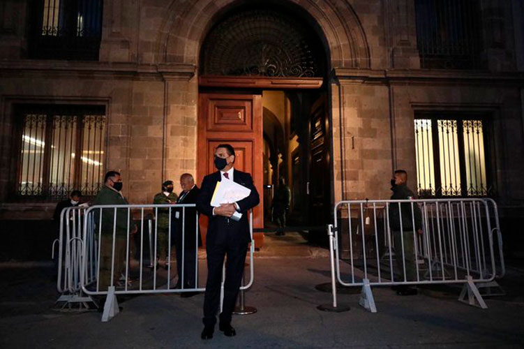 Actuaremos si uso lúdico de mariguana no es bueno para el país: AMLO