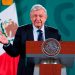 AMLO firma decreto para fortalecer aduanas y combatir contrabando