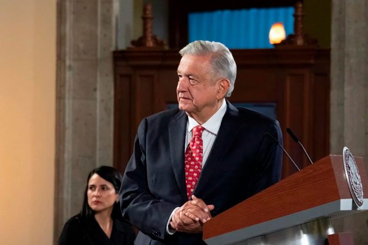 AMLO afirma que no vive en una burbuja ni le “gusta el autoengaño”
