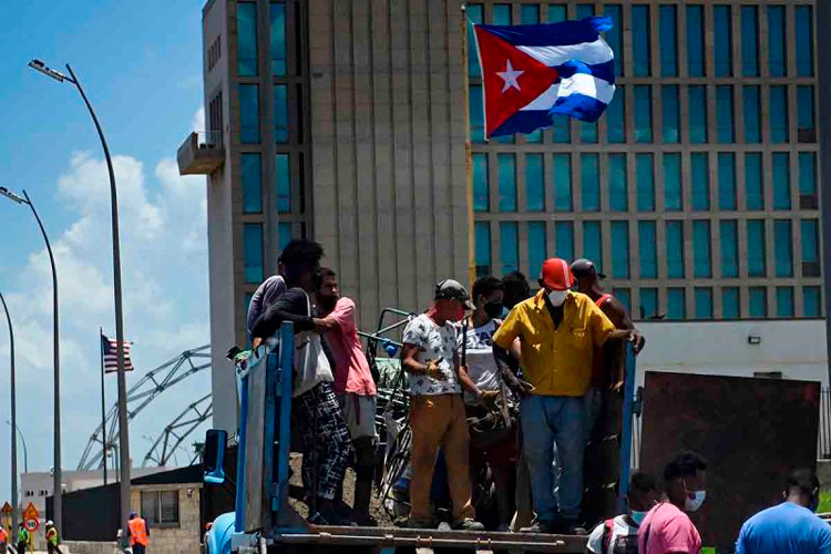 Partidos reciben multa histórica de mil 330 mdp