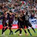 México sufre para doblegar a El Salvador