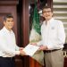 Entrega Rector a Felipe del Ángel Malibrán nombramiento de presidente del Club Correcaminos