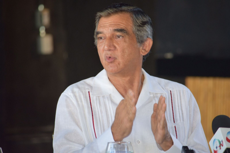 Deben reducir número de firmas para pedir Consulta Popular: AVA