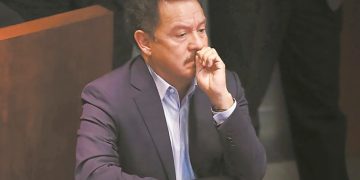 Detienen al diputado Saúl Huerta en la CDMX