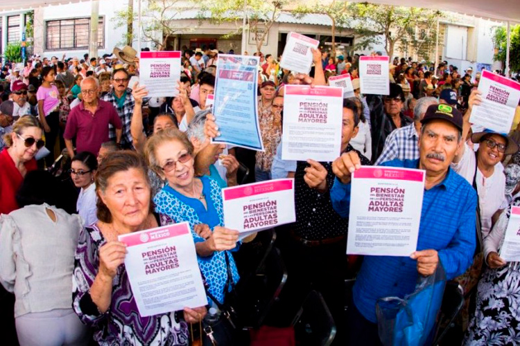 AMLO advierte a distribuidores de gas que no doblegarán al Estado