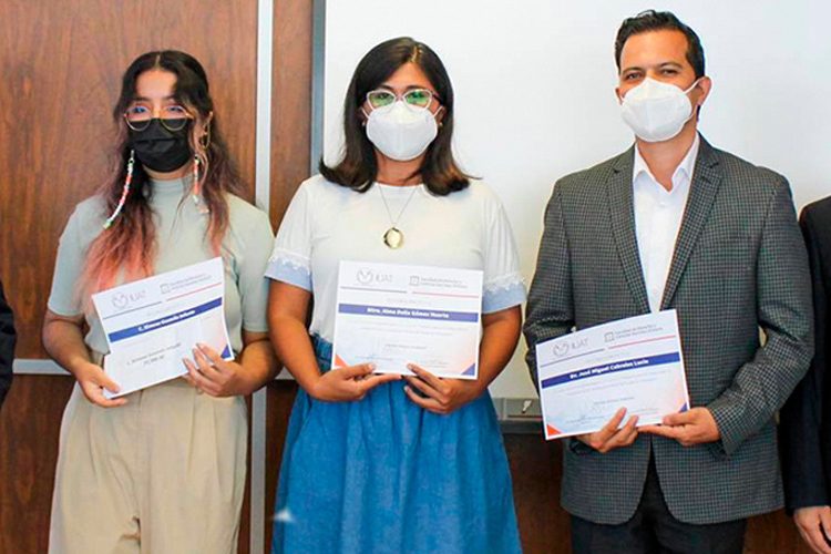 Entrega UAT el Premio de Ensayo sobre la Constitución de Tamaulipas