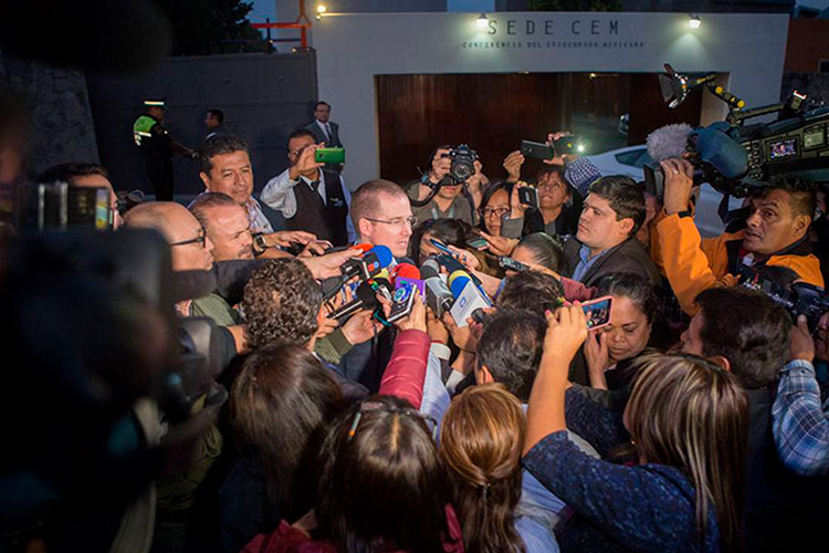 Aplazan para el 4 de octubre la audiencia de Anaya