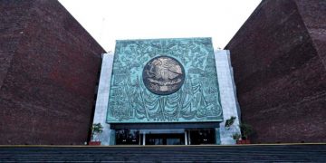 Impide bloque opositor periodo extra que discutiría revocación