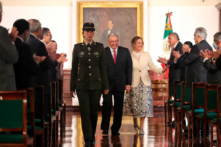 AMLO asegura que se ha ahorrado más de un billón de pesos por austeridad