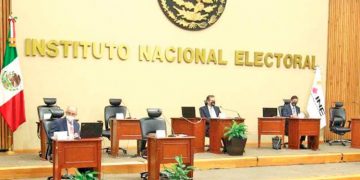 Vox quiere hacer negocios en México; tramita su marca