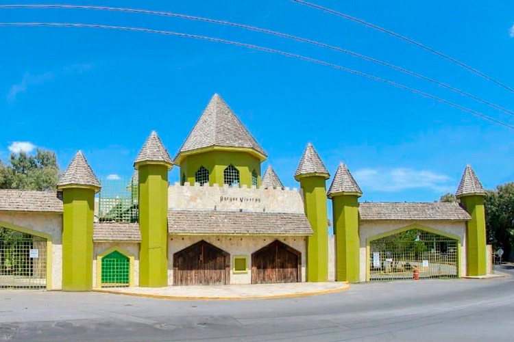 Cuatro plazas y Parque Viveros ya cuentan con internet público