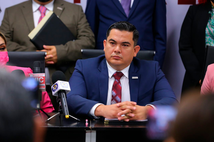 Revisan con lupa los gastos del Congreso, asegura Zertuche