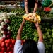 Incremento de inflación es asunto temporal: AMLO