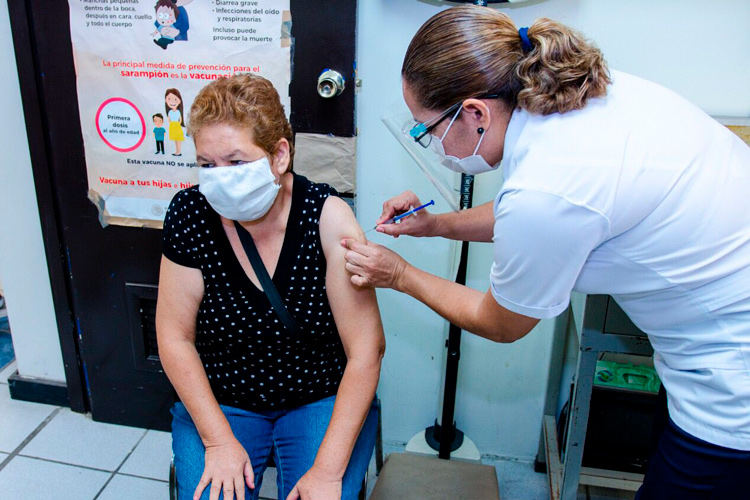 Logra vacuna anticovid 3.7 millones de dosis aplicadas en Tamaulipas