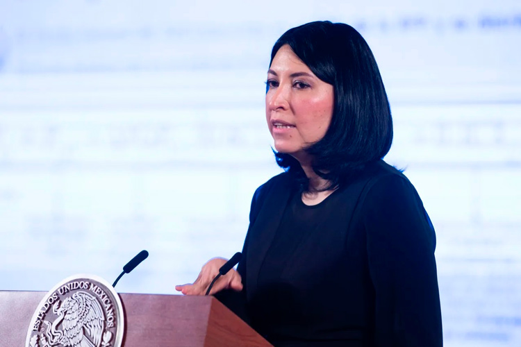 Combatimos violencia de género por convicción no por moda: AMLO