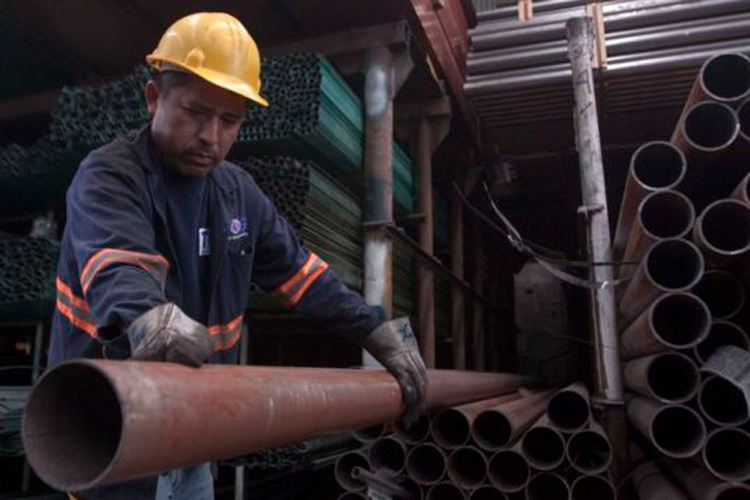 México reactivará aranceles a importación de acero en 2022