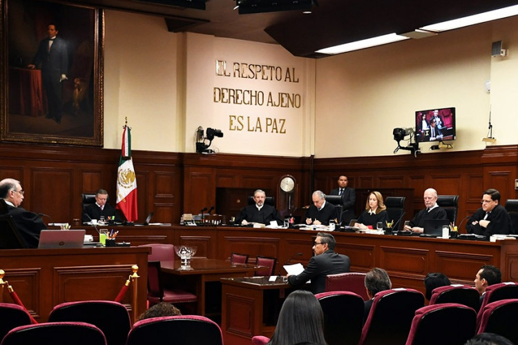 Tiene Cabeza de Vaca nuevo amparo contra orden de aprehensión