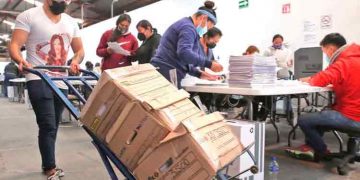 Corte ordena continuar proceso de revocación