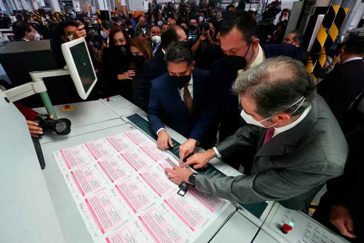 INE ordena a gobernadores de 4T eliminar comunicado en apoyo a AMLO