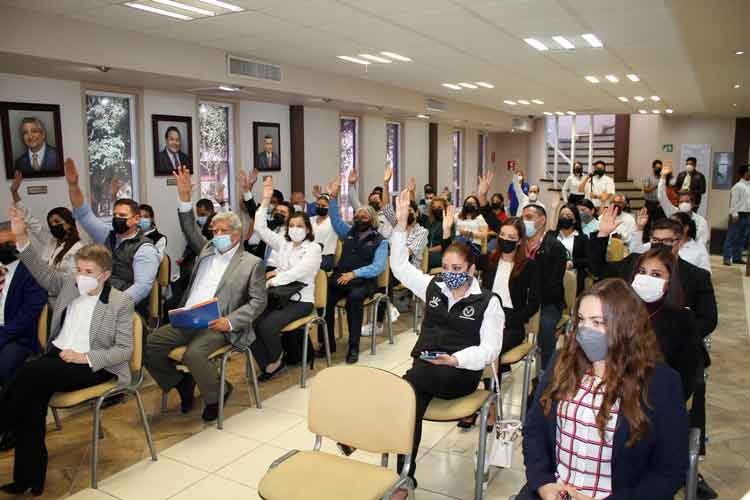 Asume Elda Ruth de los Reyes la dirección interina de la FADYCS-UAT