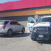 Recuperan vehículos robados en persecución; hay dos detenidos